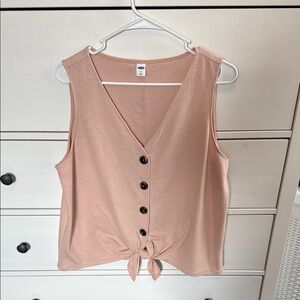 Sleeveless Button-Down Top in Pink